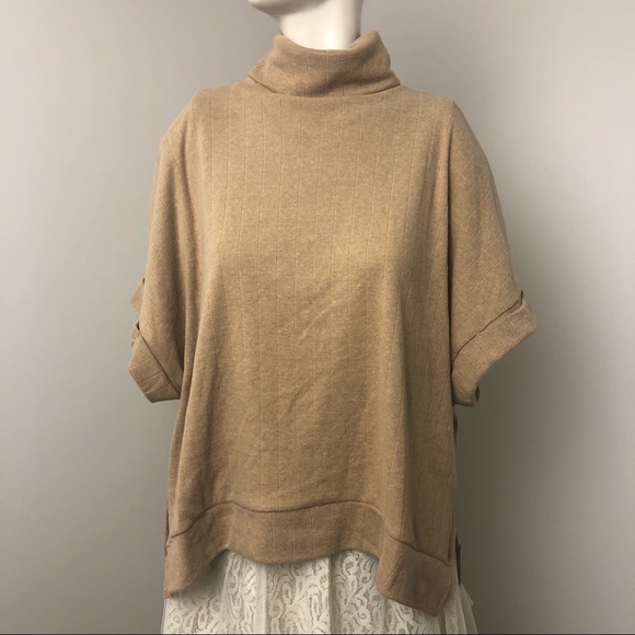 Zara • Beige Knit Turtleneck Short Sleeve Top Sz S